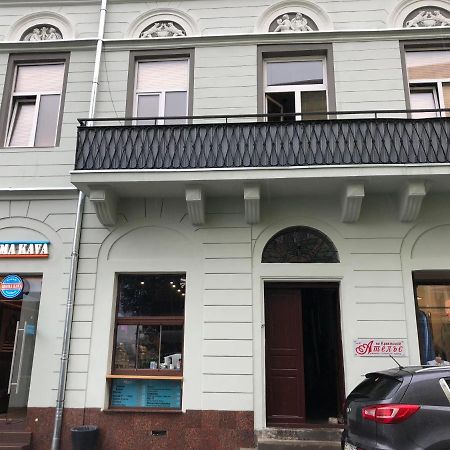 Apartment In A City Center! Krakivska,34 리비프 외부 사진